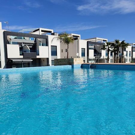 Oasis Beach Apartments Alicante Luaran gambar