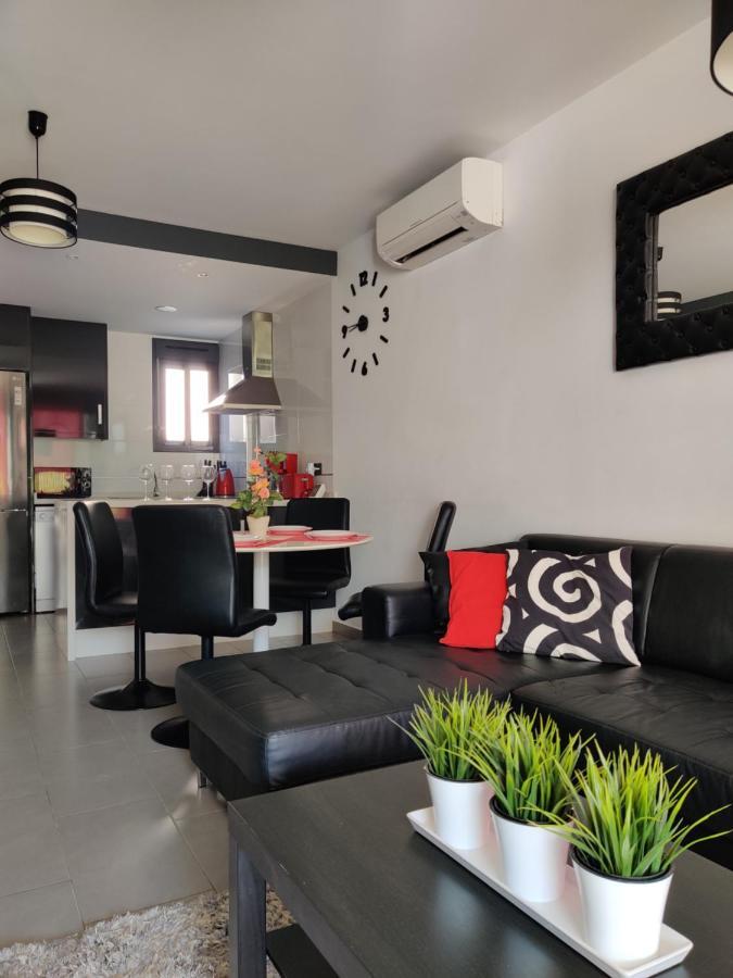 Oasis Beach Apartments Alicante Luaran gambar