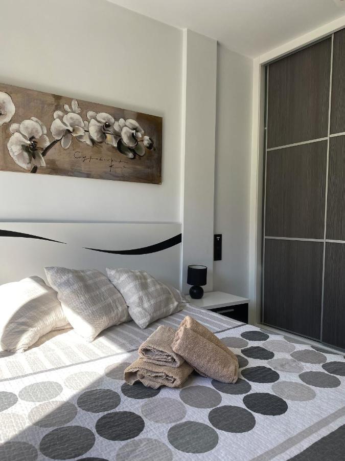 Oasis Beach Apartments Alicante Luaran gambar
