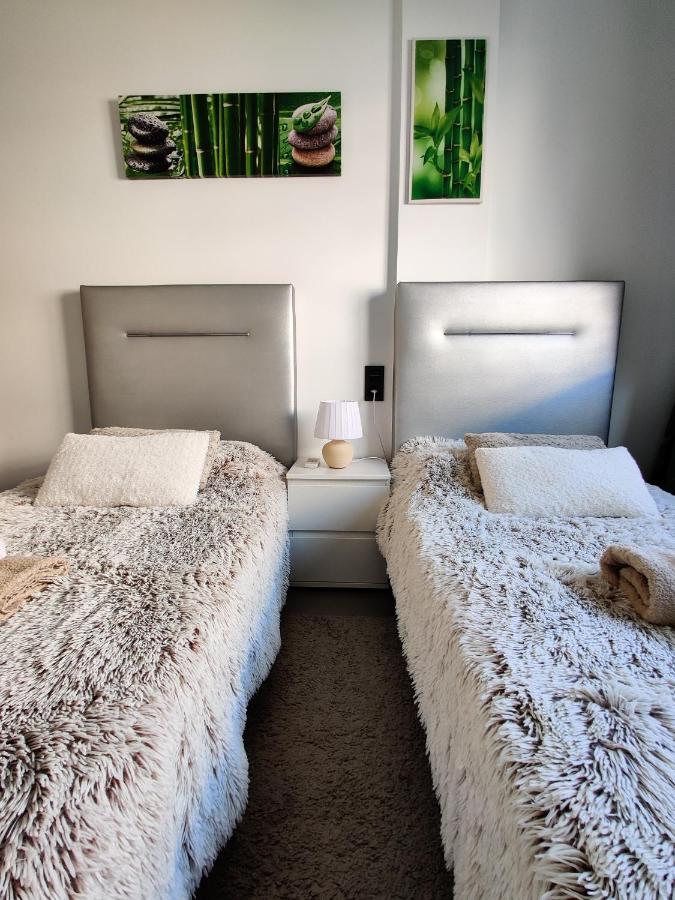Oasis Beach Apartments Alicante Luaran gambar